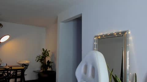 Diego online show from 12-27-24, 03:42