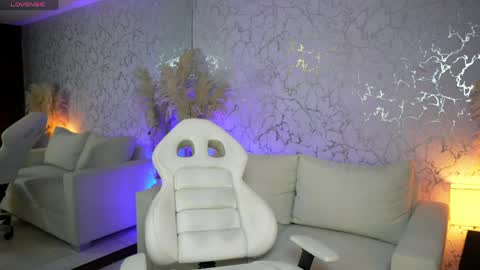 Diego online show from 04-30-26, 12:17