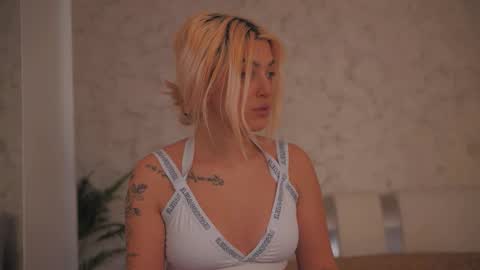 Thea online show from 02-08-26, 03:04