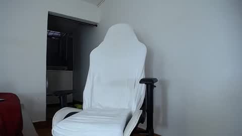 MaSSimo online show from 10-22-25, 09:58