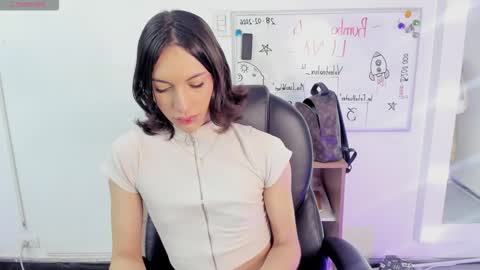 Snapshot of diamond_daphne chatting on 03-01-26, 05:20 Daphne Sophia Vega online show from 03-01-26, 05:20