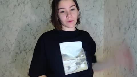 diamond is online show from 12-19-25, 03:02