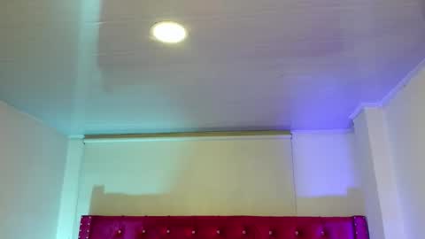 diamond_juliana_ online show from 04-15-26, 03:35