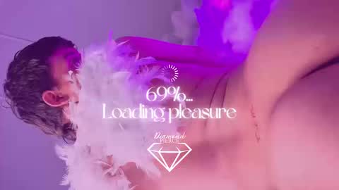 Diamond online show from 10-23-25, 03:28