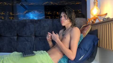 diamond_twink online show from 10-15-25, 03:39