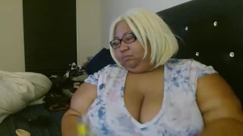 diamondbbwqueen online show from 05-09-26, 02:06