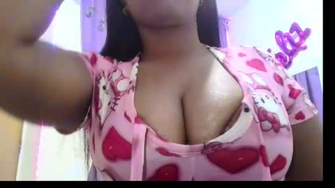Snapshot of diamondd_gold chatting on 06-23-26, 01:20 diamondd_gold online show from 06-23-26, 01:20