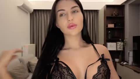 Iris online show from 01-13-26, 08:47