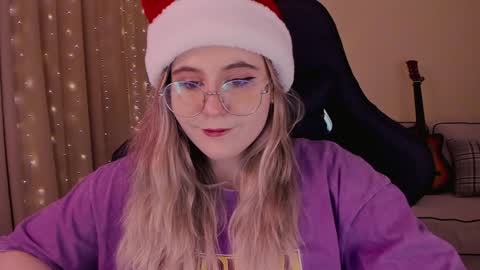 Diana online show from 12-16-24, 12:38