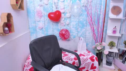 Diana online show from 02-14-25, 02:54