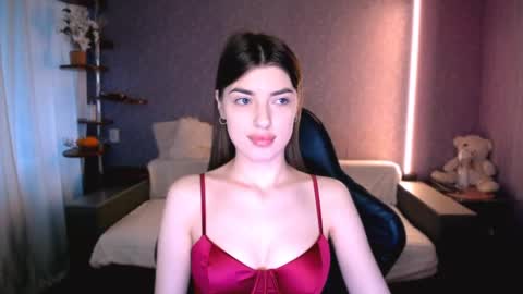 Snapshot of dianaa_lee chatting on 06-03-26, 04:23 DIANA online show from 06-03-26, 04:23