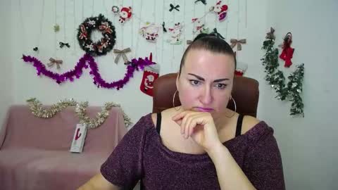 Diana online show from 12-21-25, 06:26