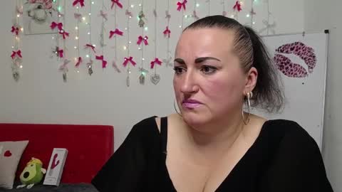 Diana online show from 04-21-26, 06:09