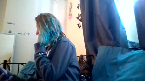 Snapshot of dianarussell864 chatting on 02-19-26, 12:01 dianarussell864 online show from 02-19-26, 12:01