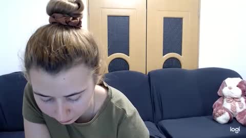 dianasmiey7 online show from 01-27-25, 09:11