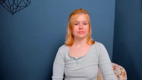 Snapshot of dianasunn chatting on 03-26-26, 01:28 Diana online show from 03-26-26, 01:28