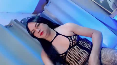 Dianne online show from 02-13-26, 04:08