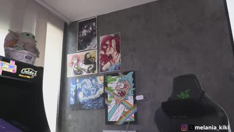 Snapshot of dianne_nanatzu chatting on 11-24-25, 08:52 Melania - online show from 11-24-25, 08:52