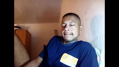 Snapshot of diannemurugan1 chatting on 05-12-26, 04:31 diannemurugan1 online show from 05-12-26, 04:31
