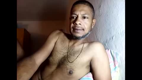 Snapshot of diannemurugan1 chatting on 05-18-26, 02:18 diannemurugan1 online show from 05-18-26, 02:18