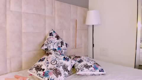 call me princess dianne  online show from 11-27-25, 09:50