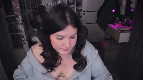 Snapshot of diasporaaa chatting on 11-01-25, 02:46 diasporaaa online show from 11-01-25, 02:46