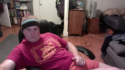 Snapshot of dickflasher5 chatting on 12-16-24, 05:06 Richard Fleischer online show from 12-16-24, 05:06