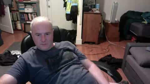 Snapshot of dickflasher5 chatting on 12-27-24, 04:36 Richard Fleischer online show from 12-27-24, 04:36