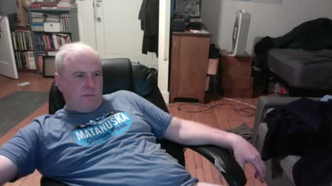 Snapshot of dickflasher5 chatting on 03-03-25, 04:14 Richard Fleischer online show from 03-03-25, 04:14