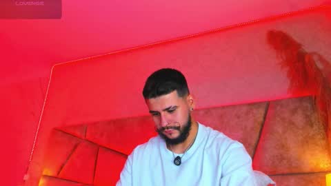 Dick Griffith online show from 11-26-25, 03:02