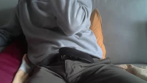 Snapshot of dickitalia chatting on 10-24-25, 02:24 dickitalia online show from 10-24-25, 02:24