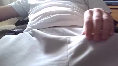 Snapshot of dicklittle_6 chatting on 03-11-25, 11:33 Dick Little online show from 03-11-25, 11:33