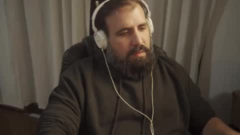 Snapshot of dicristalino chatting on 05-03-26, 02:17 Cristian Dipolino online show from 05-03-26, 02:17
