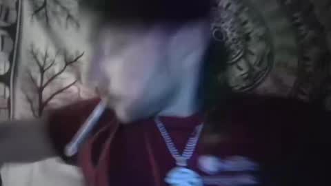 Snapshot of didismurf02 chatting on 01-22-25, 01:10 didismurf02 online show from 01-22-25, 01:10