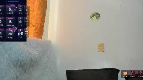 Snapshot of diego__cruz chatting on 06-23-26, 04:05 Diego online show from 06-23-26, 04:05