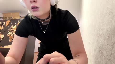 Lilit online show from 05-28-26, 05:21