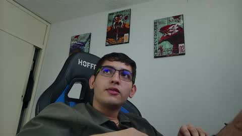 Snapshot of diegorogue_ chatting on 09-23-25, 05:38 Diego rogue online show from 09-23-25, 05:38