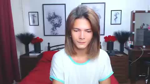 Dennesse online show from 10-13-25, 03:28