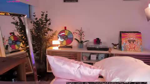 Estef  Ger     online show from 06-26-26, 11:31