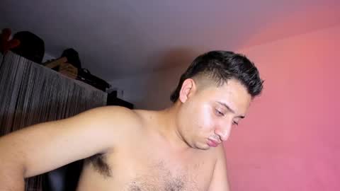 Snapshot of diiego_xxx chatting on 05-31-26, 01:47 diiego_xxx online show from 05-31-26, 01:47