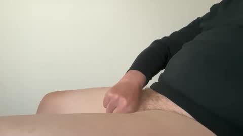 Snapshot of dik_lovette chatting on 04-26-26, 12:47 Dik Lovette online show from 04-26-26, 12:47