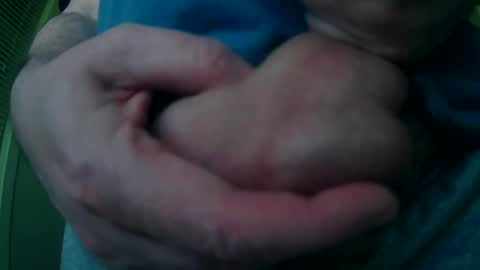 Snapshot of diki3333333333 chatting on 12-28-24, 02:53 Nick online show from 12-28-24, 02:53