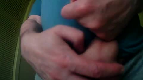 Snapshot of diki3333333333 chatting on 01-05-25, 09:48 Nick online show from 01-05-25, 09:48