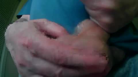 Snapshot of diki3333333333 chatting on 02-21-25, 02:50 Nick online show from 02-21-25, 02:50