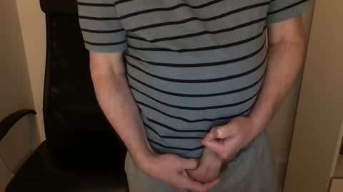 Snapshot of diki3333333333 chatting on 10-27-25, 06:39 Nick online show from 10-27-25, 06:39