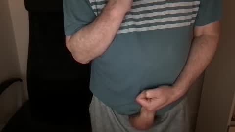 Snapshot of diki3333333333 chatting on 11-22-25, 11:31 Nick online show from 11-22-25, 11:31