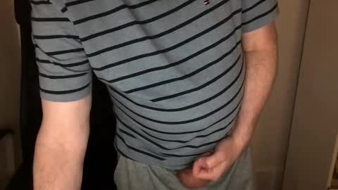 Snapshot of diki3333333333 chatting on 12-17-25, 09:37 Nick online show from 12-17-25, 09:37