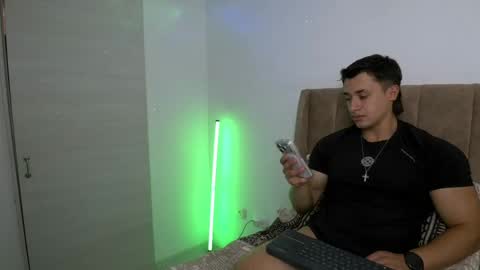 Dilan Coy online show from 04-22-26, 09:05