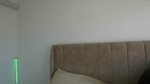 Dilan Coy online show from 06-10-26, 09:03