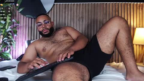 Snapshot of dilanjonnes chatting on 12-22-24, 02:39 DilanJonnes online show from 12-22-24, 02:39